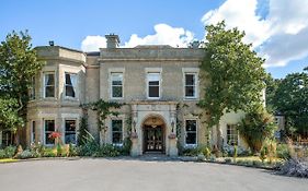 Woodland Manor Bedford 3*